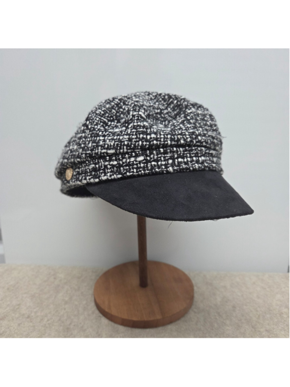 Express Black & White Tweed Newsboy Baker Boy Cabbie Cap Hat with Visor